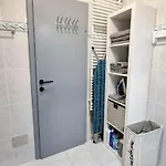 St Damian Sea View Апартаменты