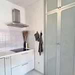 Апартаменты St Damian Sea View *